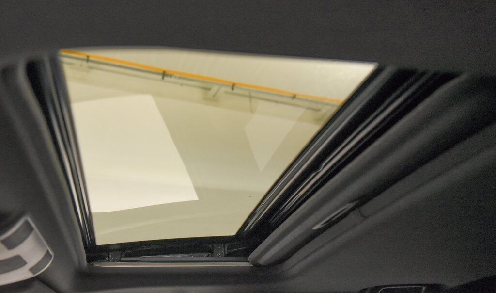 2021 Mitsubishi Outlander PHEV LE Akron OH