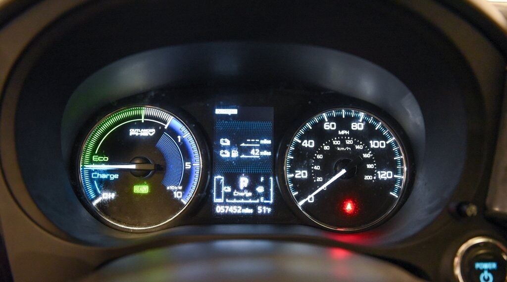 2021 Mitsubishi Outlander PHEV LE Akron OH