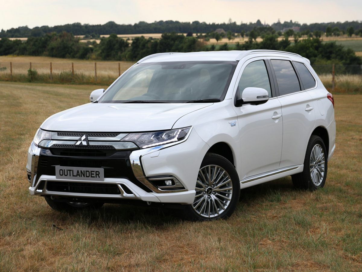 Used 2021 Mitsubishi Outlander PHEV LE 4WD
