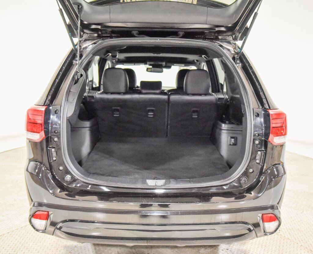 2021 Mitsubishi Outlander PHEV LE Akron OH