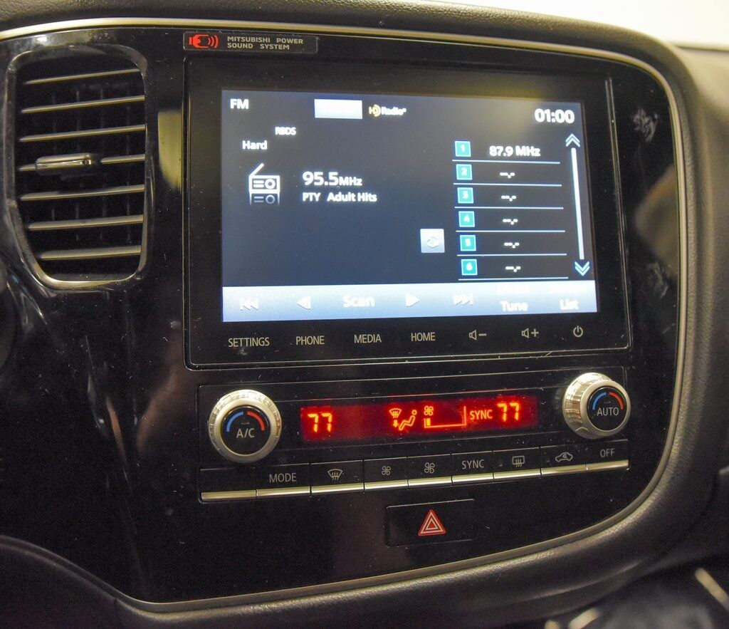 2021 Mitsubishi Outlander PHEV LE Akron OH