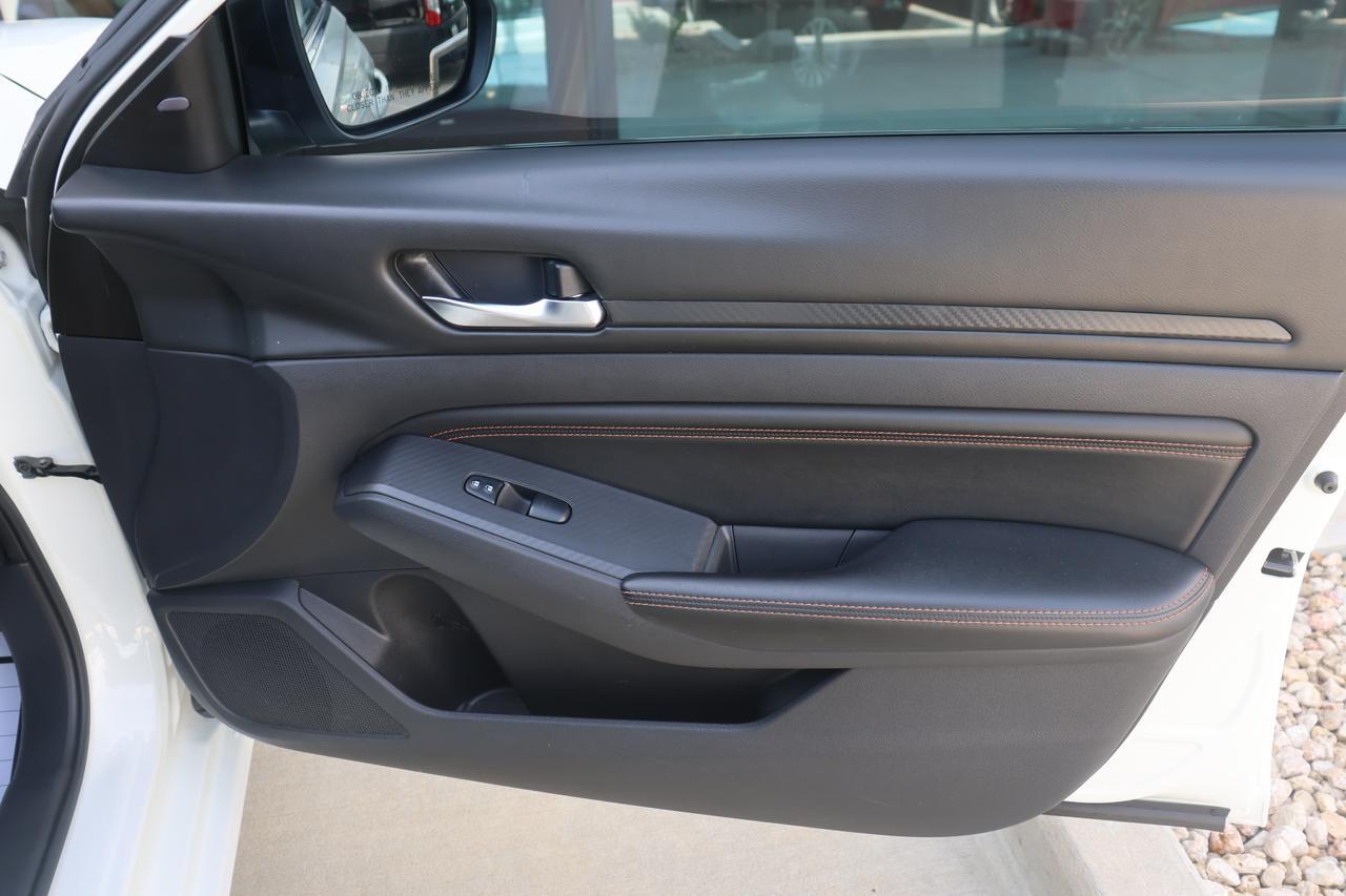 2021 NISSAN ALTIMA SR Houston TX