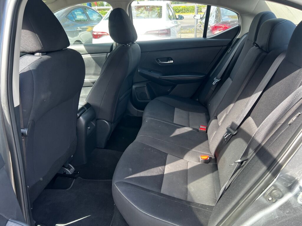 2021 NISSAN SENTRA SV Des Moines WA