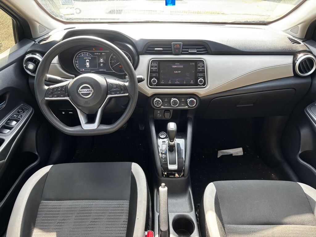 2021 NISSAN VERSA SV Des Moines WA