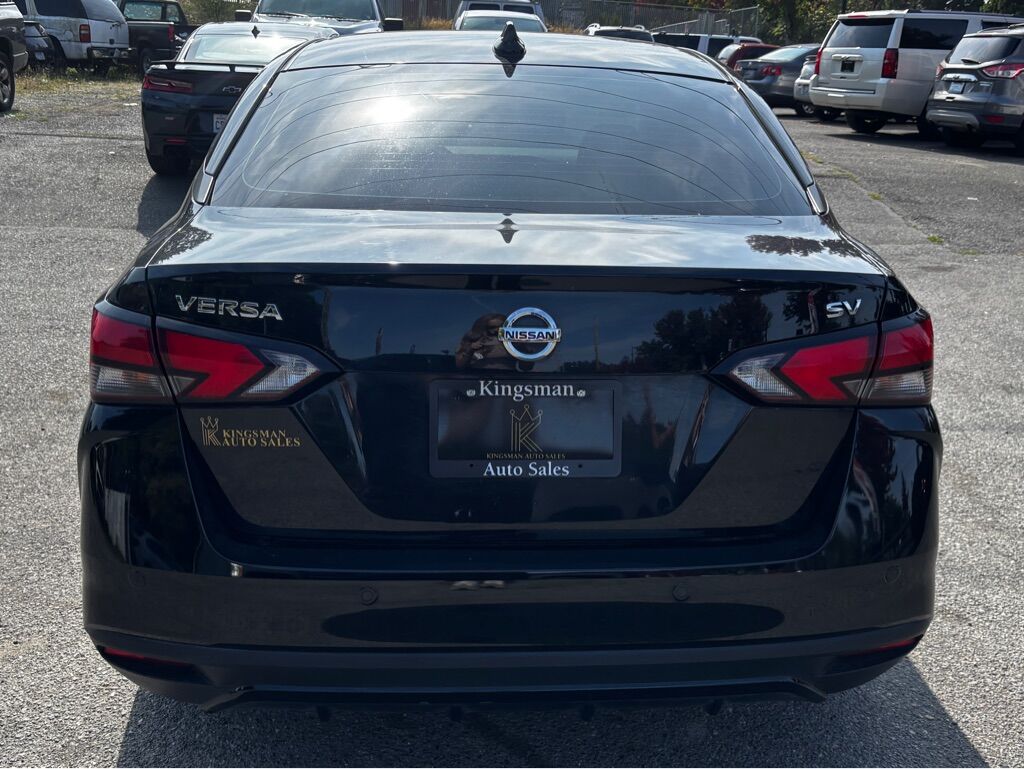 2021 NISSAN VERSA SV Des Moines WA