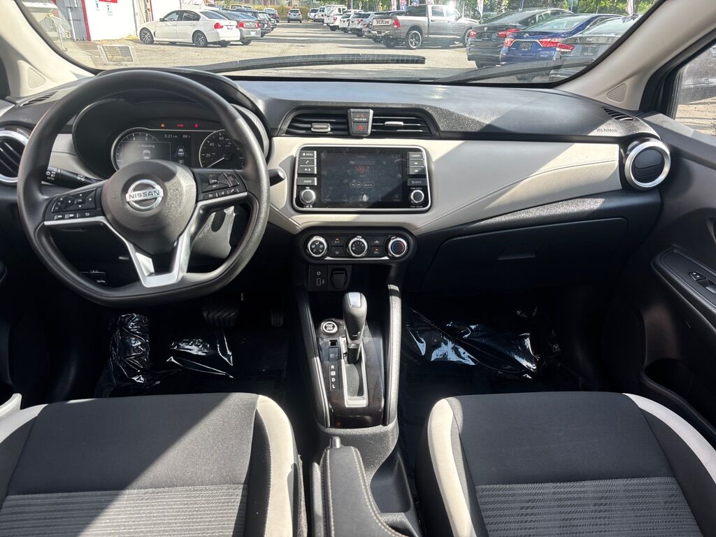 2021 NISSAN VERSA SV Des Moines WA