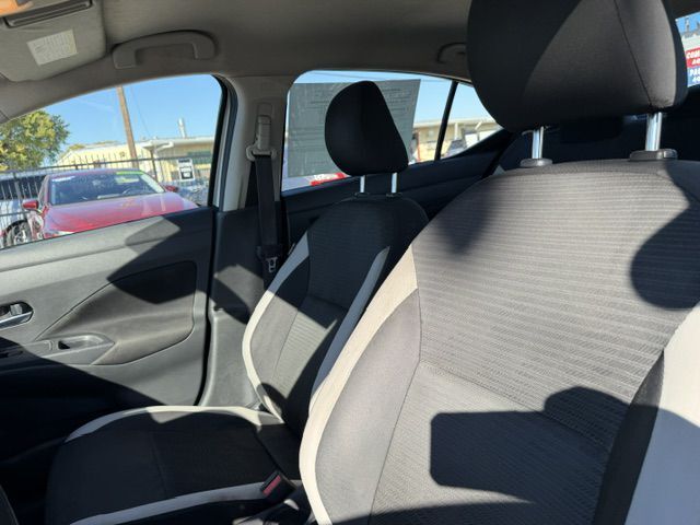 2021 NISSAN VERSA SV Grand Prairie TX