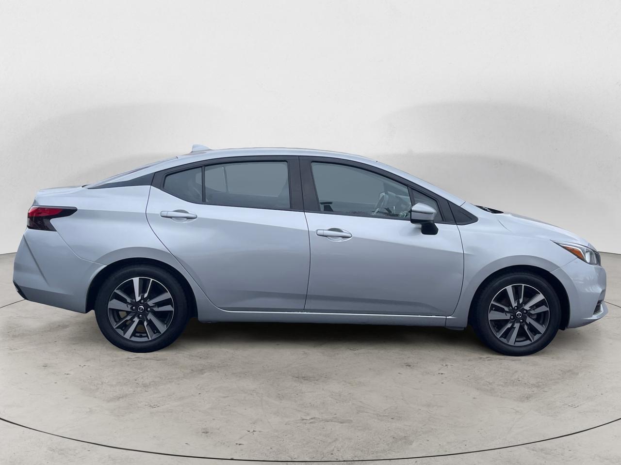2021 NISSAN VERSA SV SV Kansas City MO