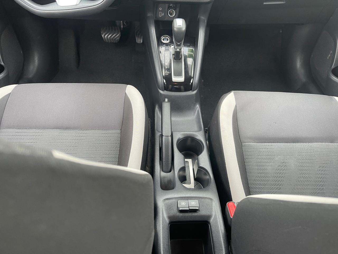 2021 NISSAN VERSA SV SV Kansas City MO