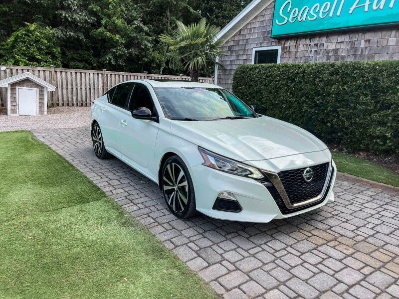2021 Nissan Altima 2.0 SR