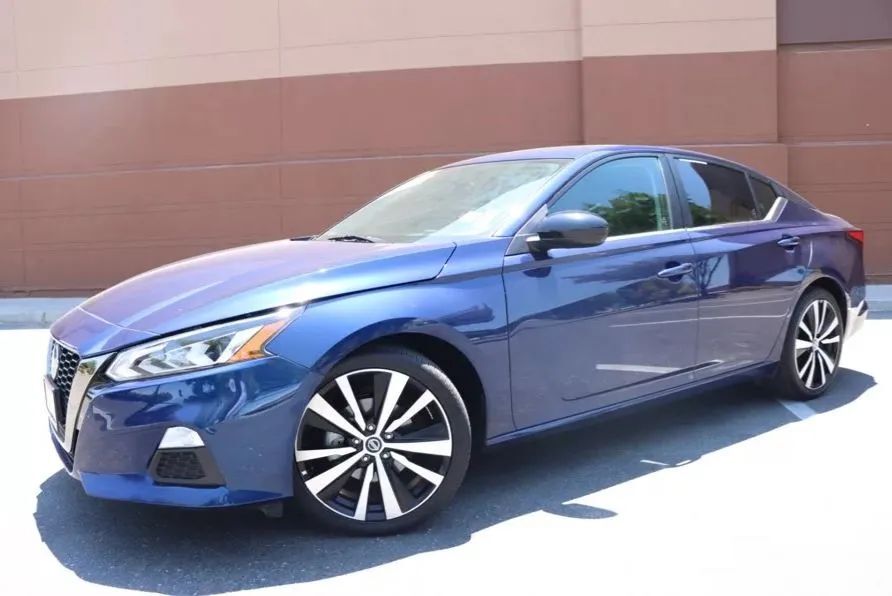 2021 Nissan Altima 2.5 SL Sedan 4D