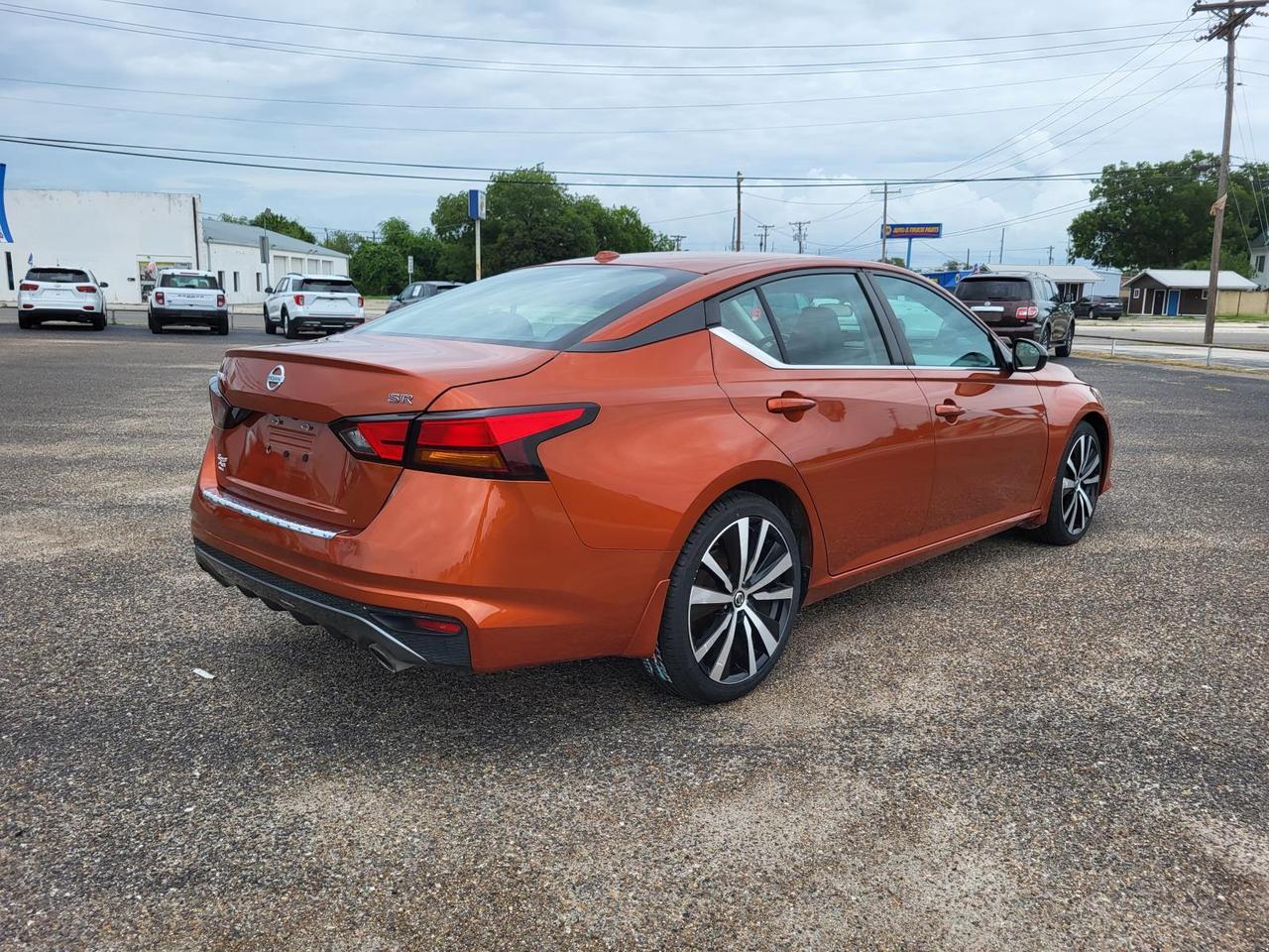 2021 Nissan Altima 2.5 SR