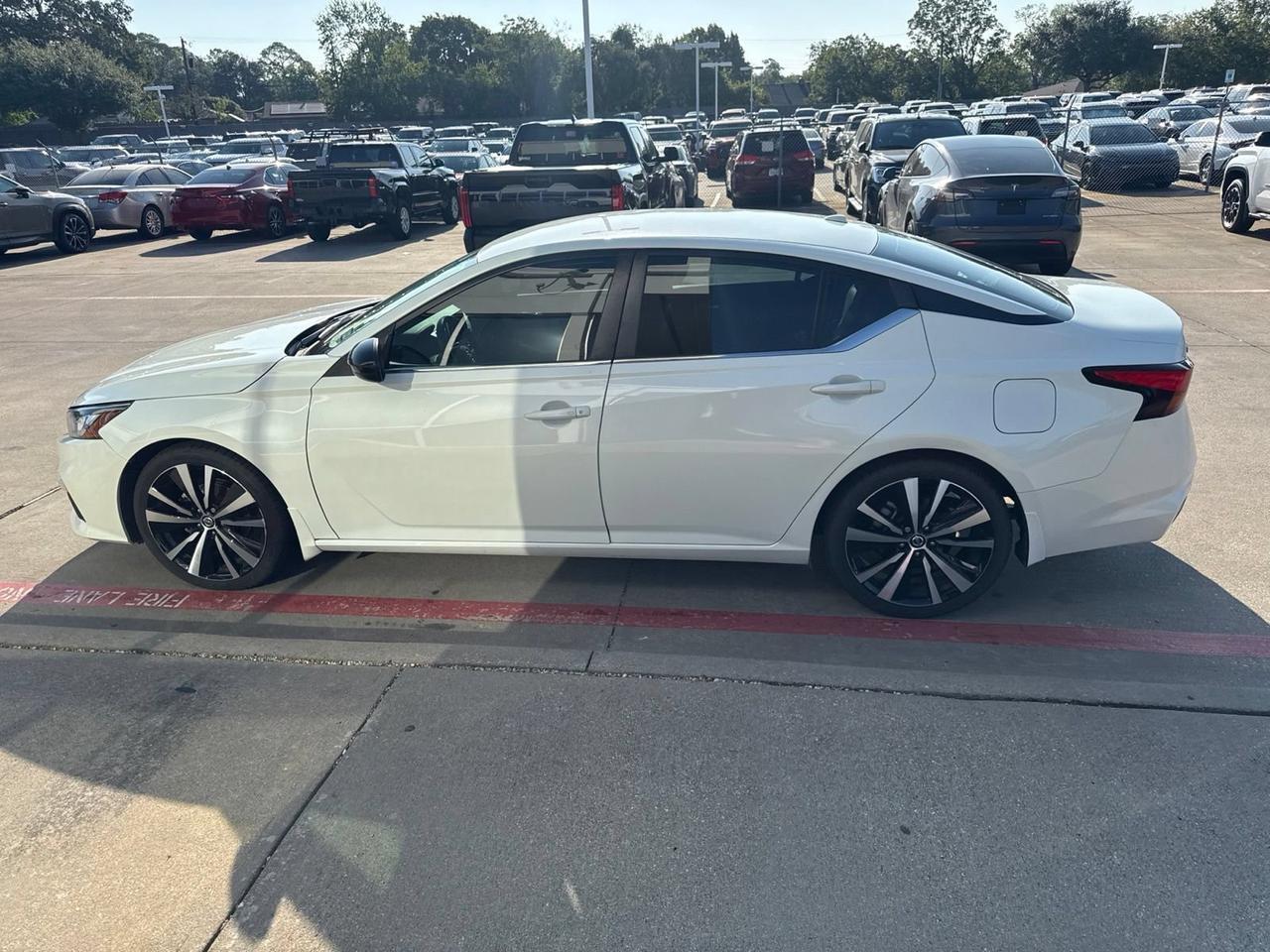 2021 Nissan Altima 2.5 SR Hurst TX