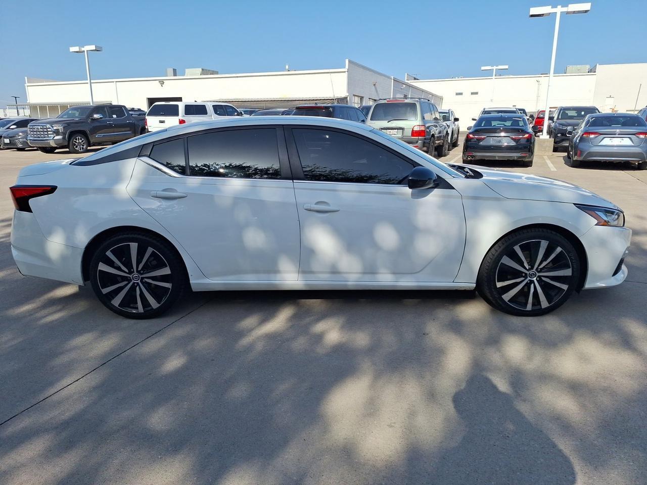 2021 Nissan Altima 2.5 SR Hurst TX