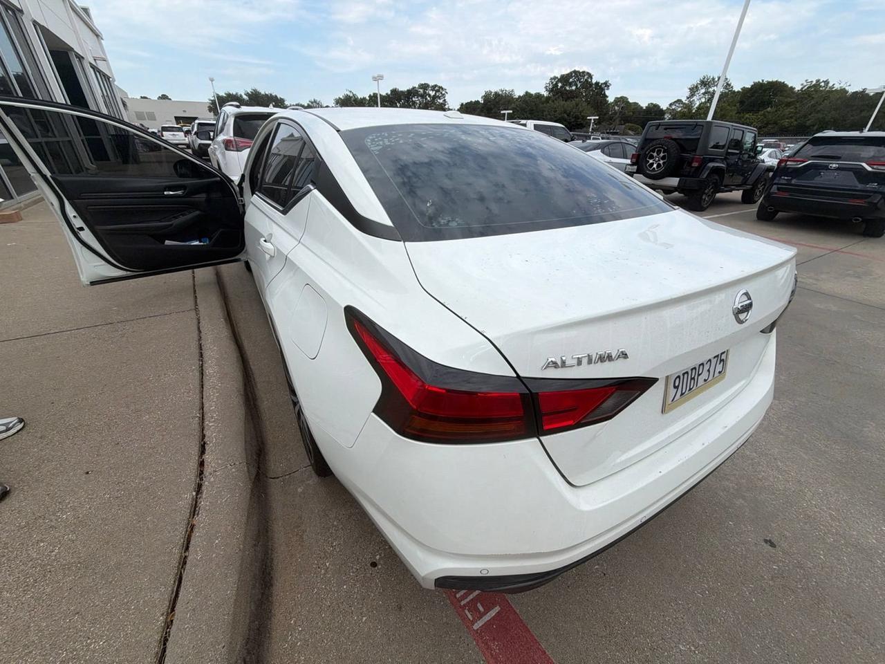 2021 Nissan Altima 2.5 SR Hurst TX