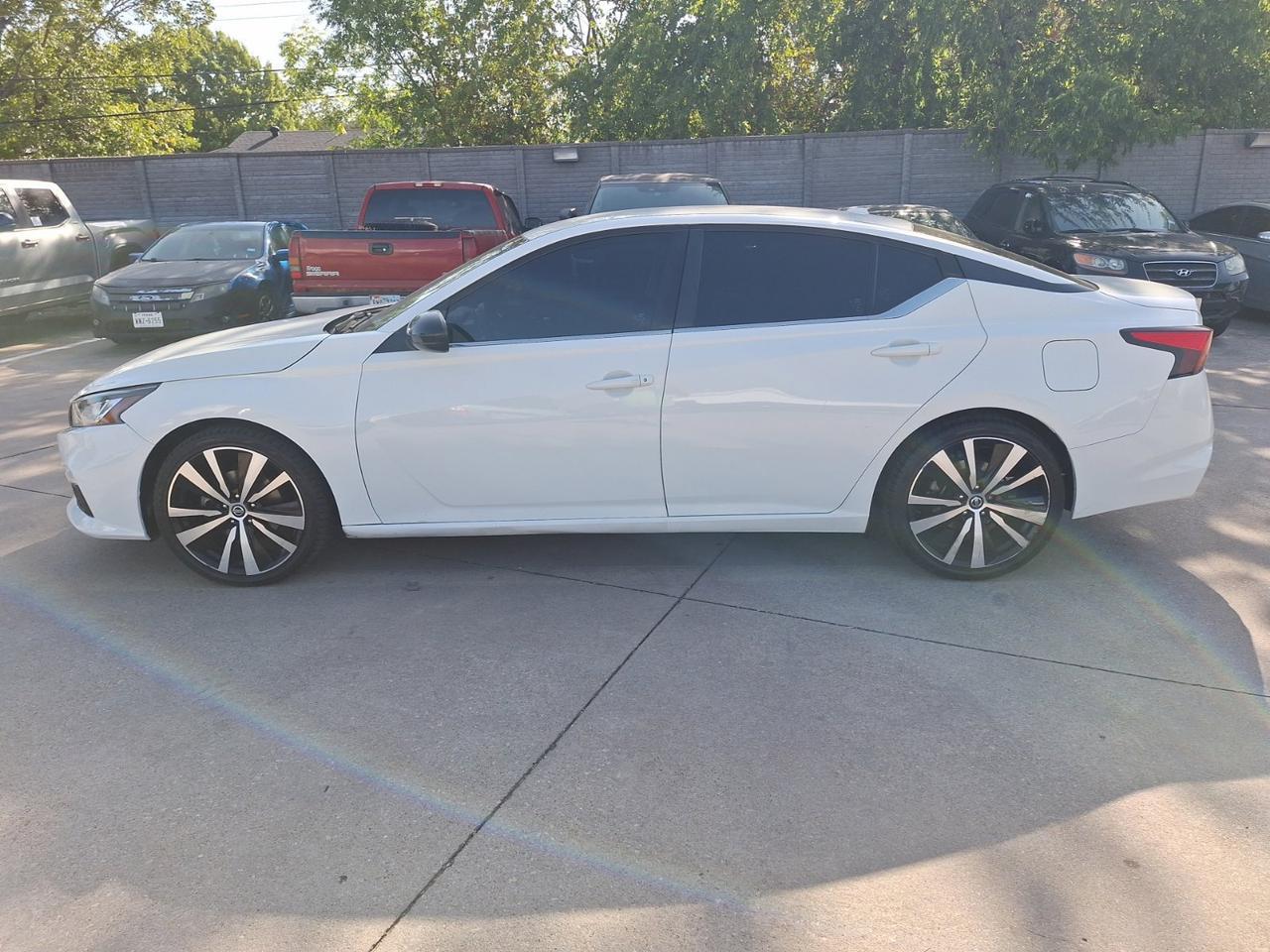 2021 Nissan Altima 2.5 SR Hurst TX