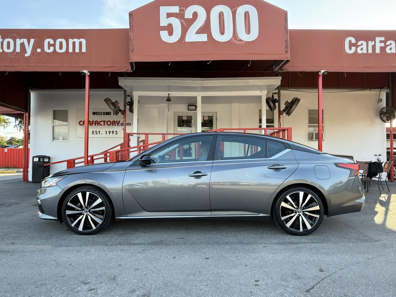 2021 Nissan Altima 2.5 SR