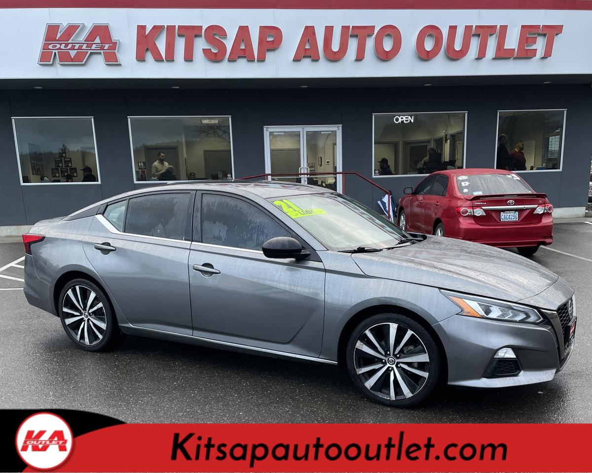 2021 Nissan Altima 2.5 SR Sedan 4D