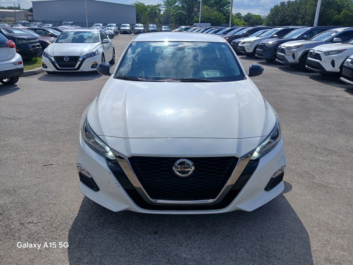 2021 Nissan Altima 2.5 SR Sedan 4D