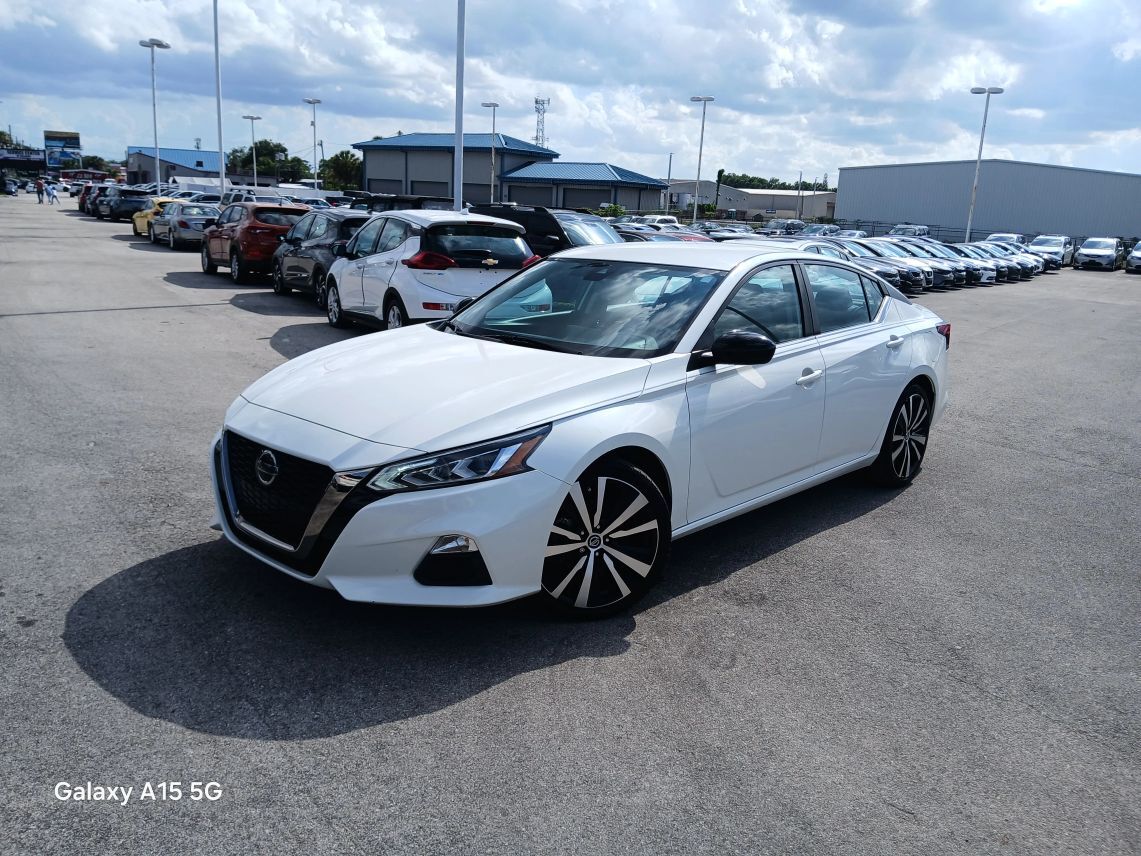 2021 Nissan Altima 2.5 SR Sedan 4D