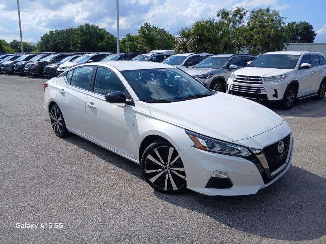 2021 Nissan Altima 2.5 SR Sedan 4D
