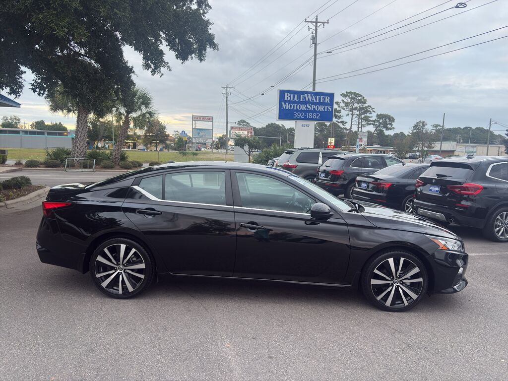 2021 Nissan Altima 2.5 SR