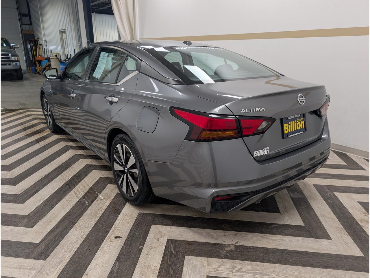 2021 Nissan Altima 2.5 SV Gasoline