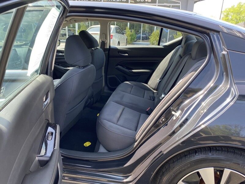 2021 Nissan Altima 2.5 SV Springfield PA