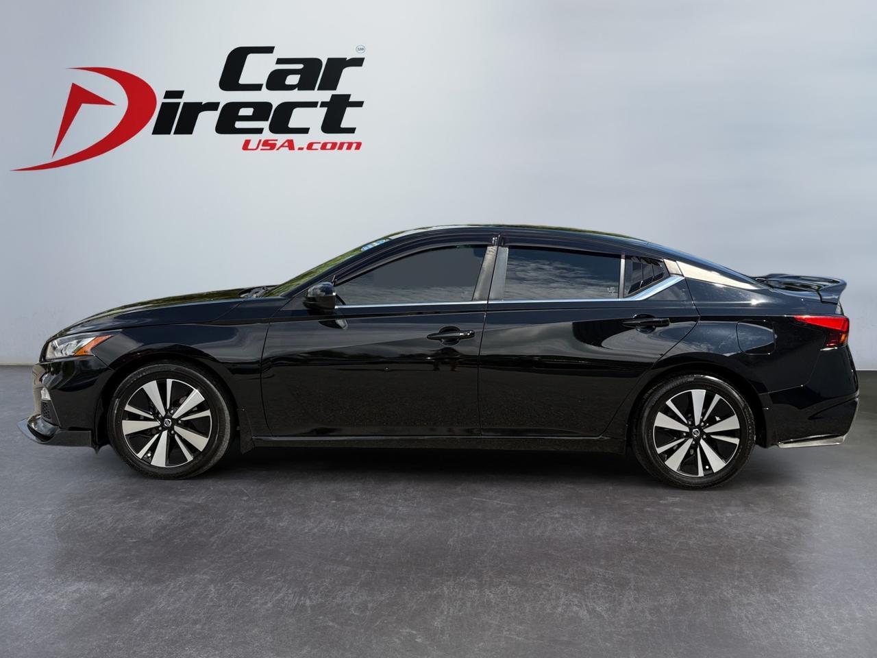 2021 Nissan Altima 2.5 SV, REAR SPOILER, BACKUP CAMERA, PARKING SENSORS, REMOTE START, BLIND SPOT ALERT, LANE KEEP ASSIST, FORWARD COLLISION WARNING, APPLE CARPLAY/ANDROID AUTO, NAVIGATION, LOW MILES, CLEAN CARFAX, THIS ALTIMA CAN BE ALL YOURS!