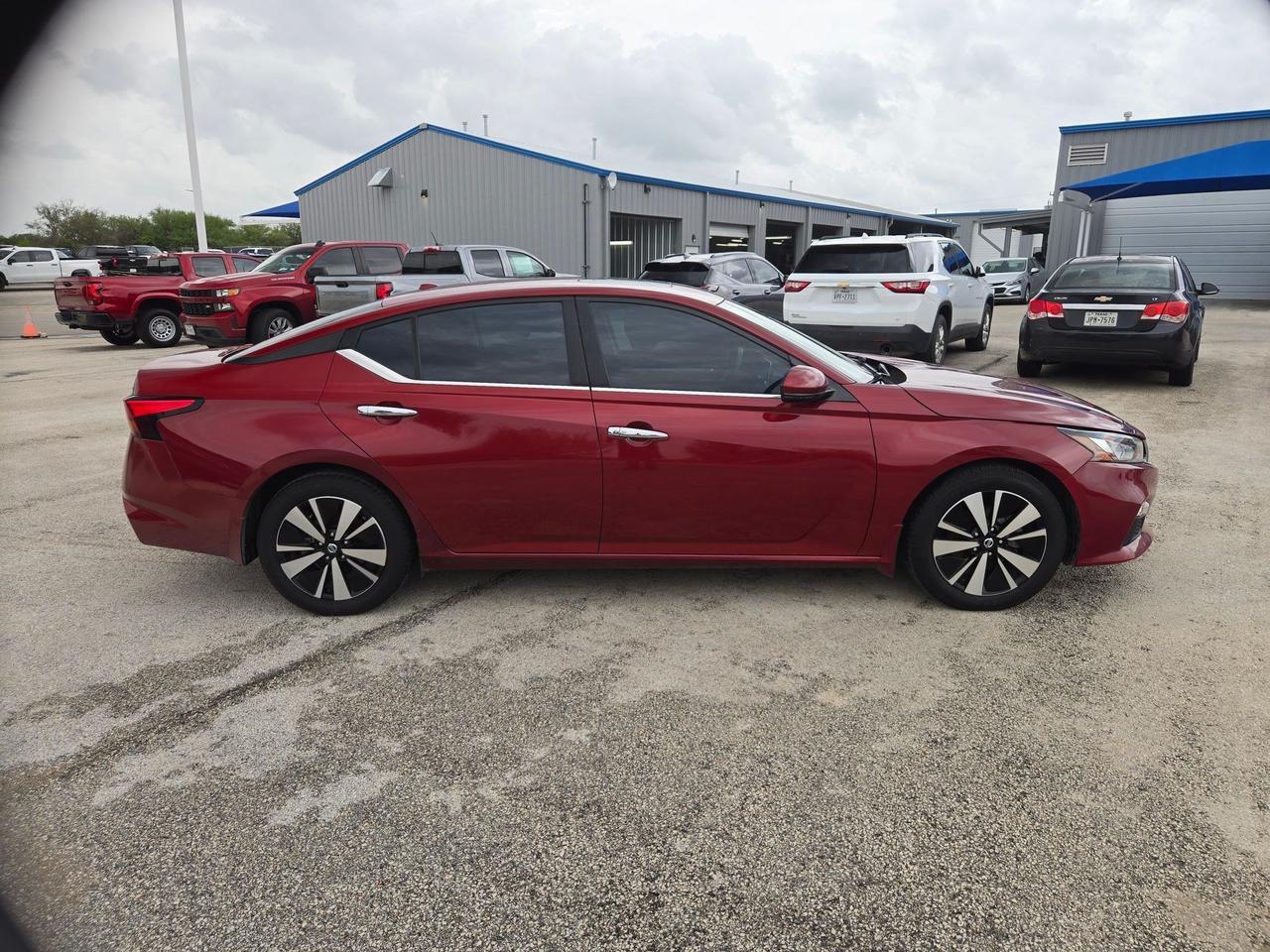 2021 Nissan Altima 2.5 SV