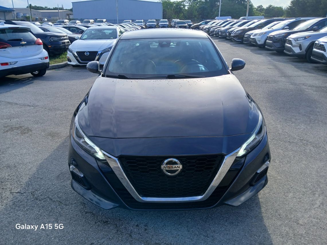2021 Nissan Altima 2.5 SV Sedan 4D