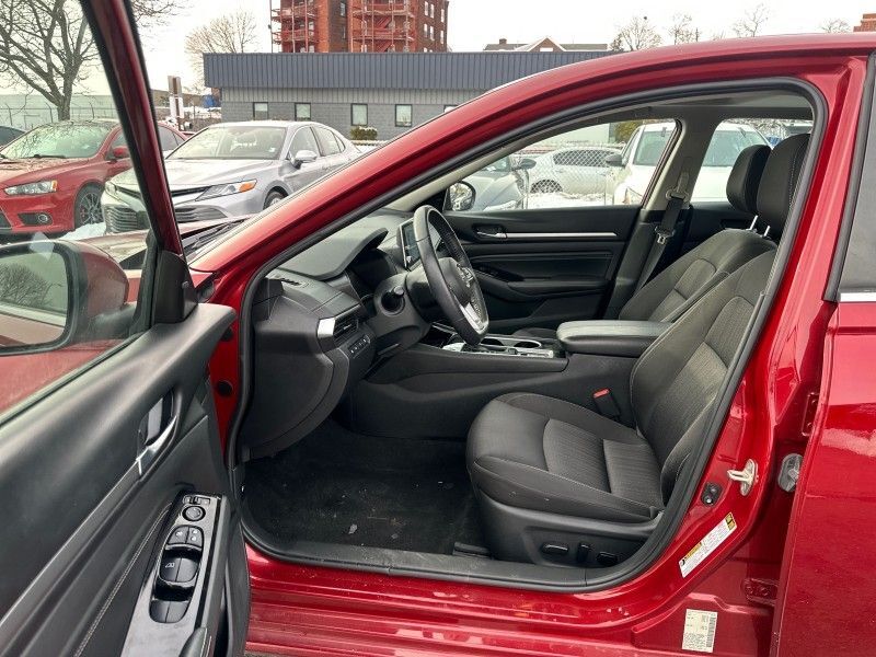 2021 Nissan Altima 2.5 SV Worcester MA