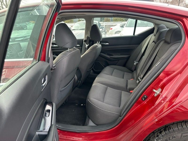 2021 Nissan Altima 2.5 SV Worcester MA