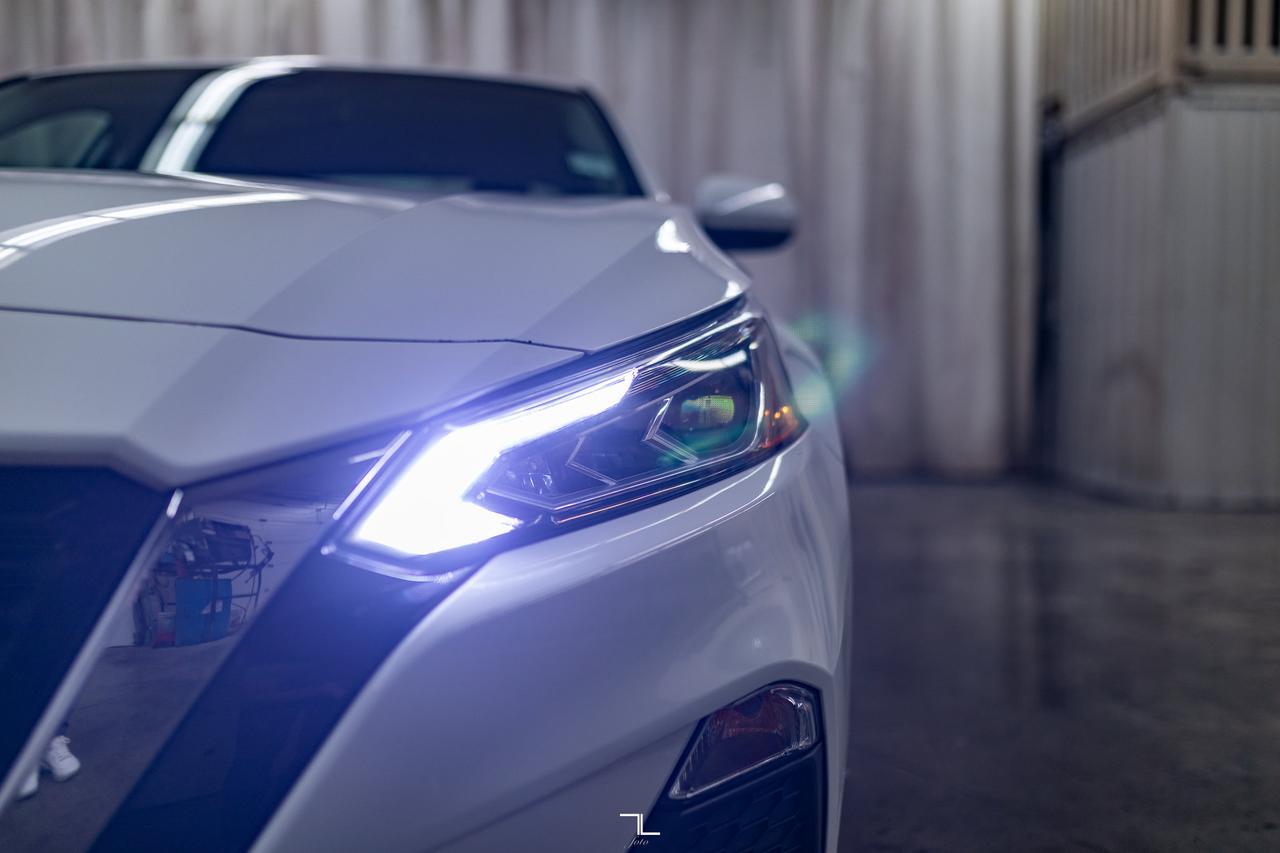 2021 Nissan Altima AWD SE PSeat BCam Red Deer AB