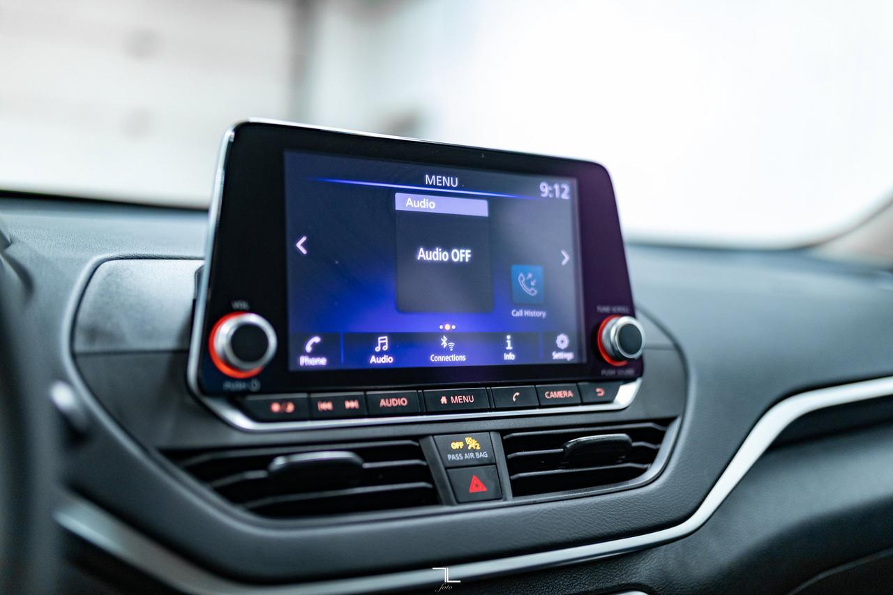 2021 Nissan Altima AWD SE PSeat BCam Red Deer AB