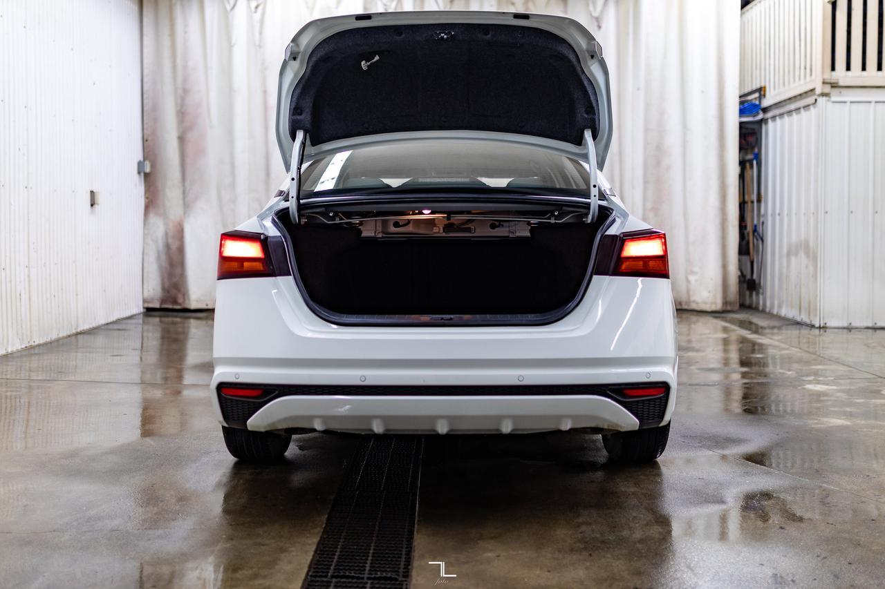 2021 Nissan Altima AWD SE PSeat BCam Red Deer AB