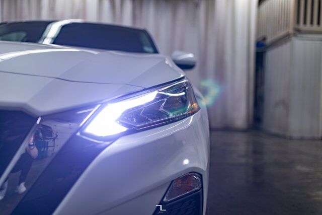 2021 Nissan Altima AWD SE PSeat BCam Red Deer AB