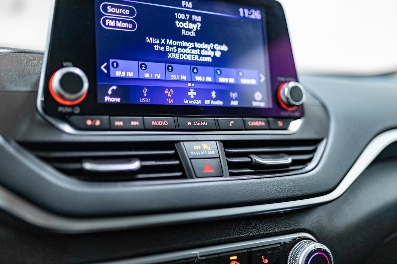 2021 Nissan Altima AWD SE PSeat BCam Red Deer AB