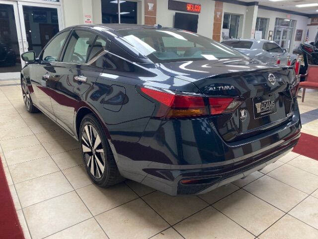 2021 Nissan Altima SV FWD