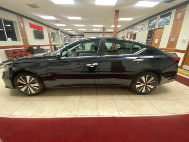 2021 Nissan Altima SV FWD