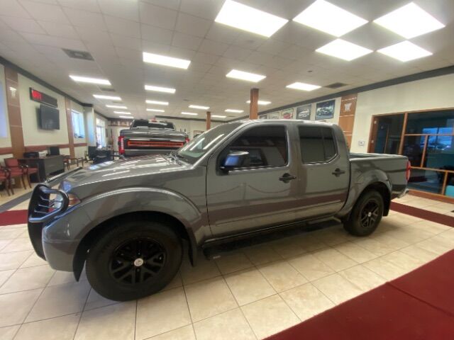2021 Nissan Frontier Crew Cab SV 4x2