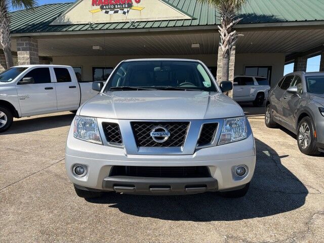 2021 Nissan Frontier Crew Cab SV