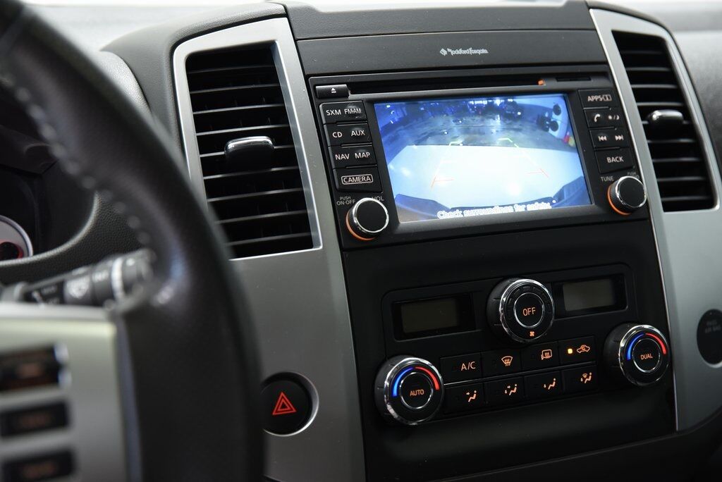 2021 Nissan Frontier PRO-4X Akron