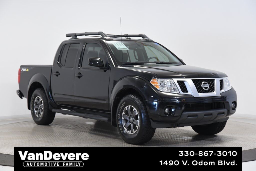 2021 Nissan Frontier PRO-4X Akron