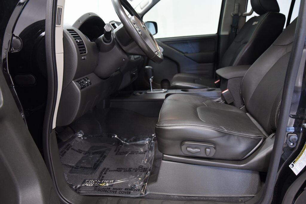 2021 Nissan Frontier PRO-4X Akron