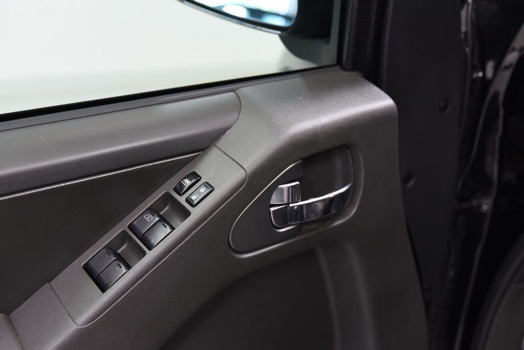 2021 Nissan Frontier PRO-4X Akron