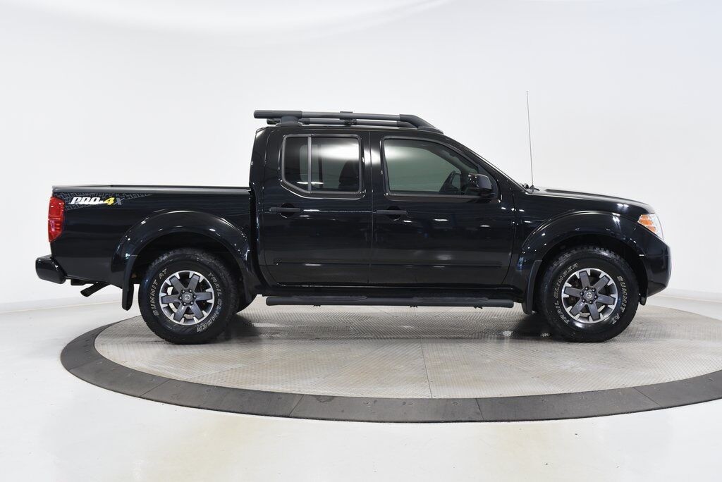 2021 Nissan Frontier PRO-4X Akron