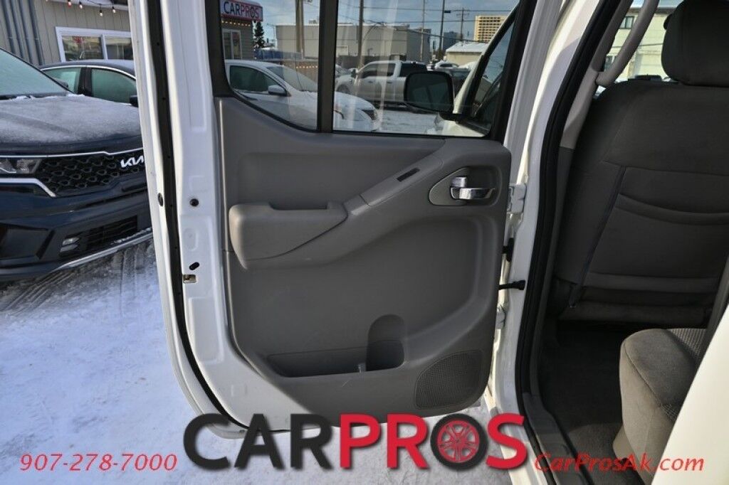 2021 Nissan Frontier S - 3.8L V6 - 4X4 - Crew Cab - Keyless Entry w/ Push To Start - Power Windows & Door Locks - Bluetooth - Backup Camera - Bedliner - Tow Package - 1 Owner - Low Miles Anchorage AK