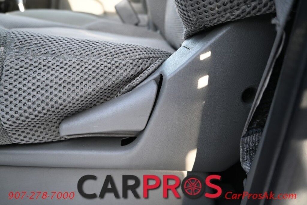 2021 Nissan Frontier S - 3.8L V6 - 4X4 - Crew Cab - Keyless Entry w/ Push To Start - Power Windows & Door Locks - Bluetooth - Backup Camera - Bedliner - Tow Package - 1 Owner - Low Miles Anchorage AK