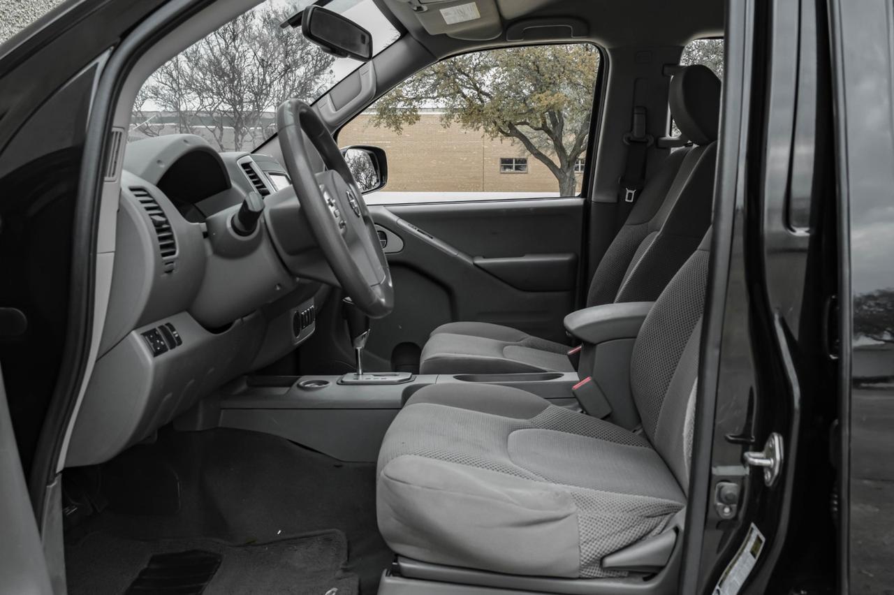 2021 Nissan Frontier SV